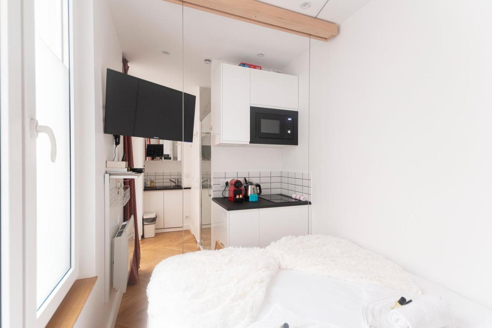 Super Central Mini Studio - 2 Pax, Murphy Bed Paris Luaran gambar