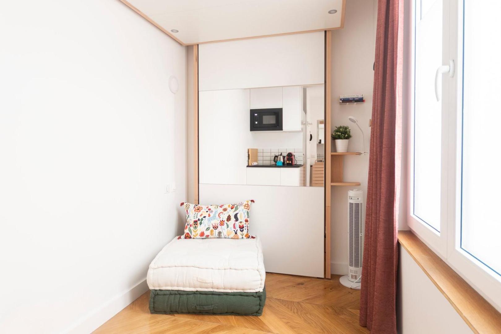 Super Central Mini Studio - 2 Pax, Murphy Bed Paris Luaran gambar